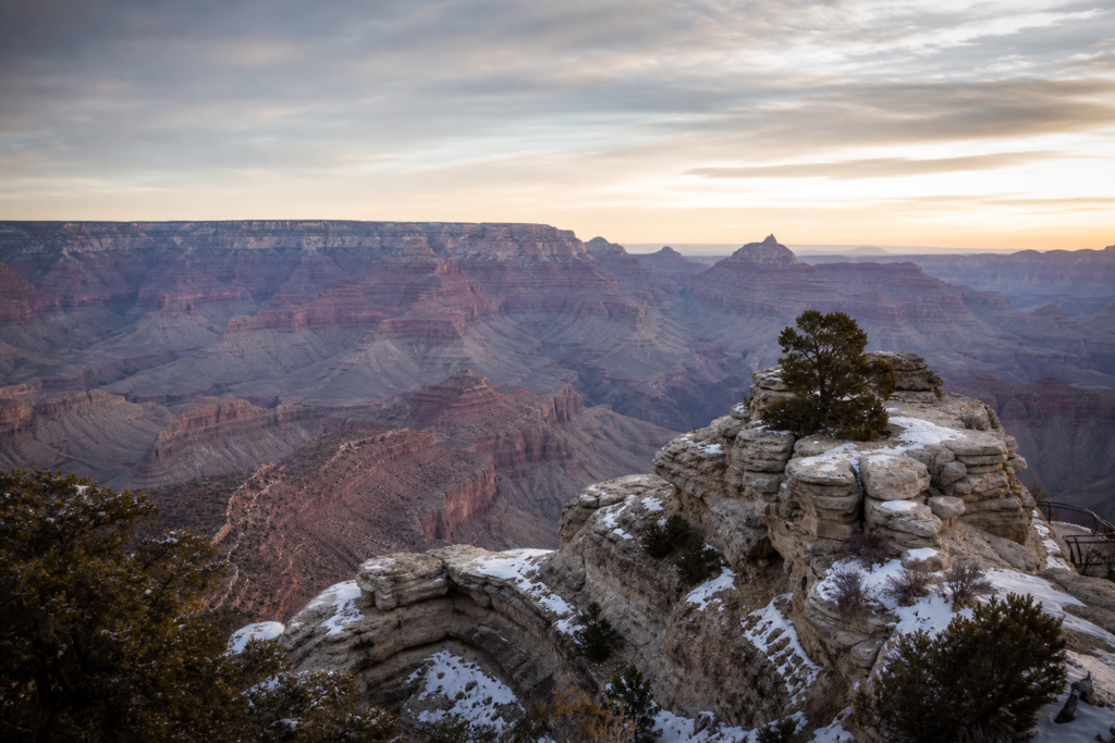 Grand Canyon November quiet chilly rim