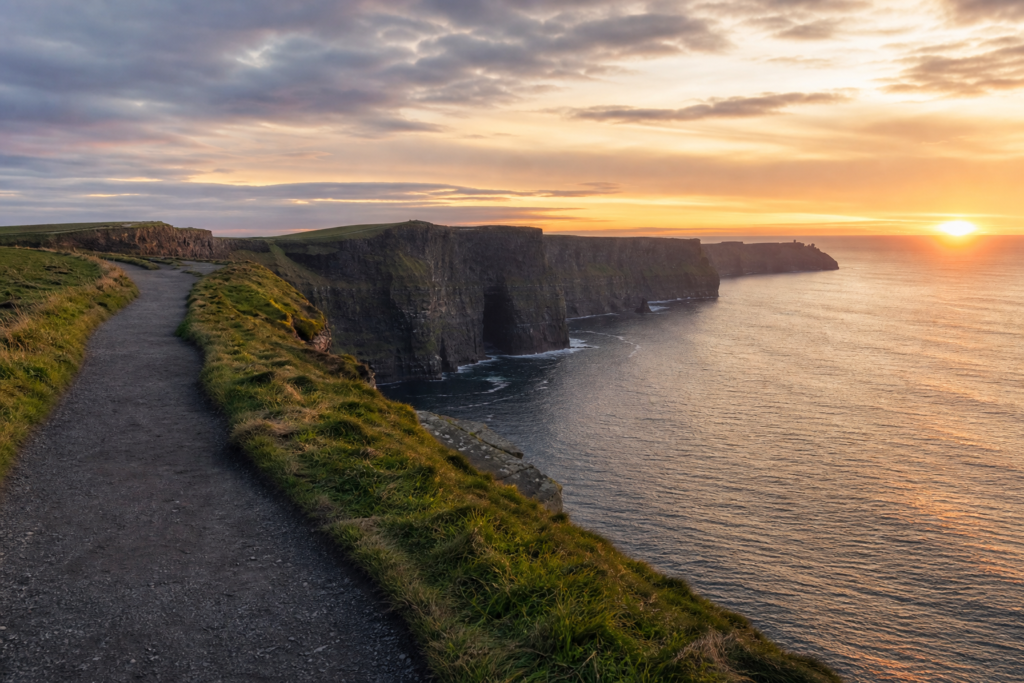 Cliffs of Moher early morning