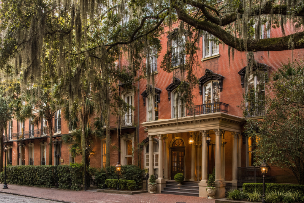Luxury pet friendly hotel in Savannah