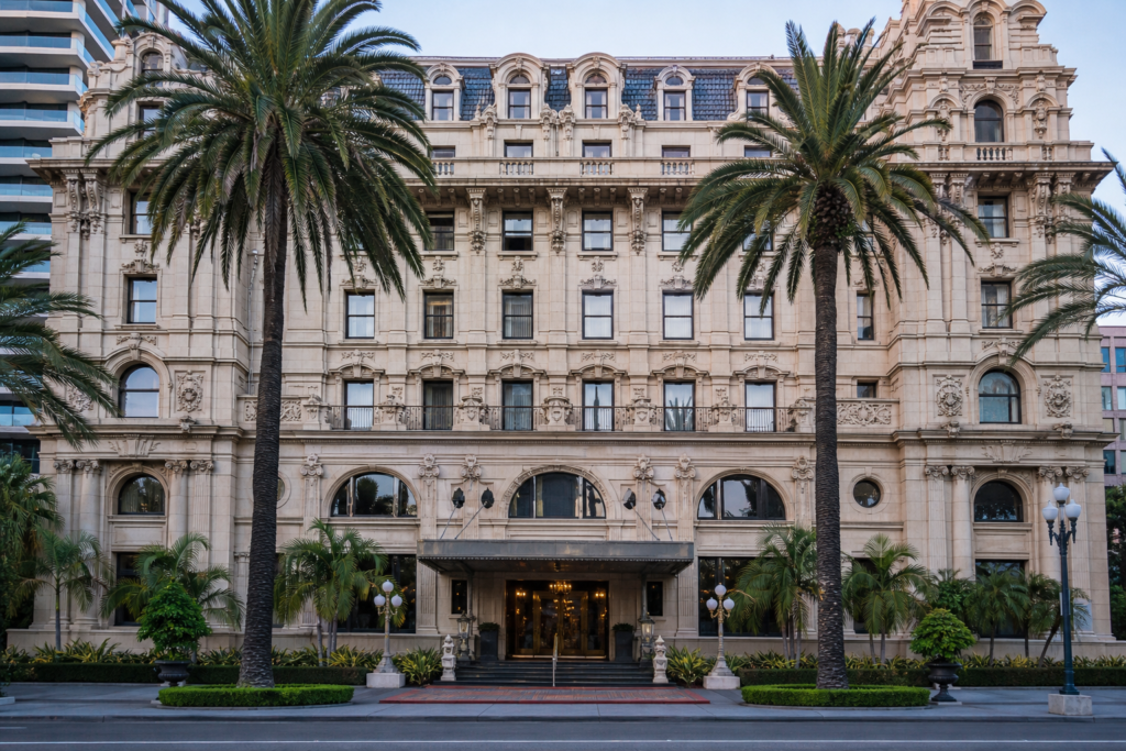 The Best Pet Friendly Hotels in San Diego (2026) 13 Grand historic downtown hotel San Diego