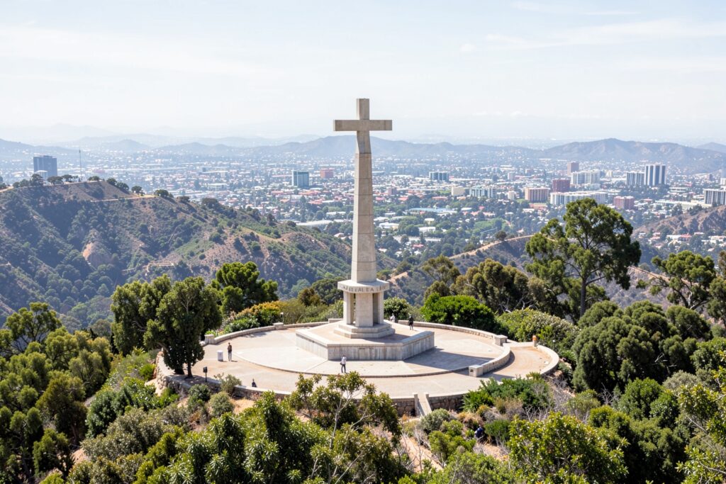 15 Things to Do in San Diego: Beaches, Parks & Top Views 6 Mount Soledad Memorial Park San Diego